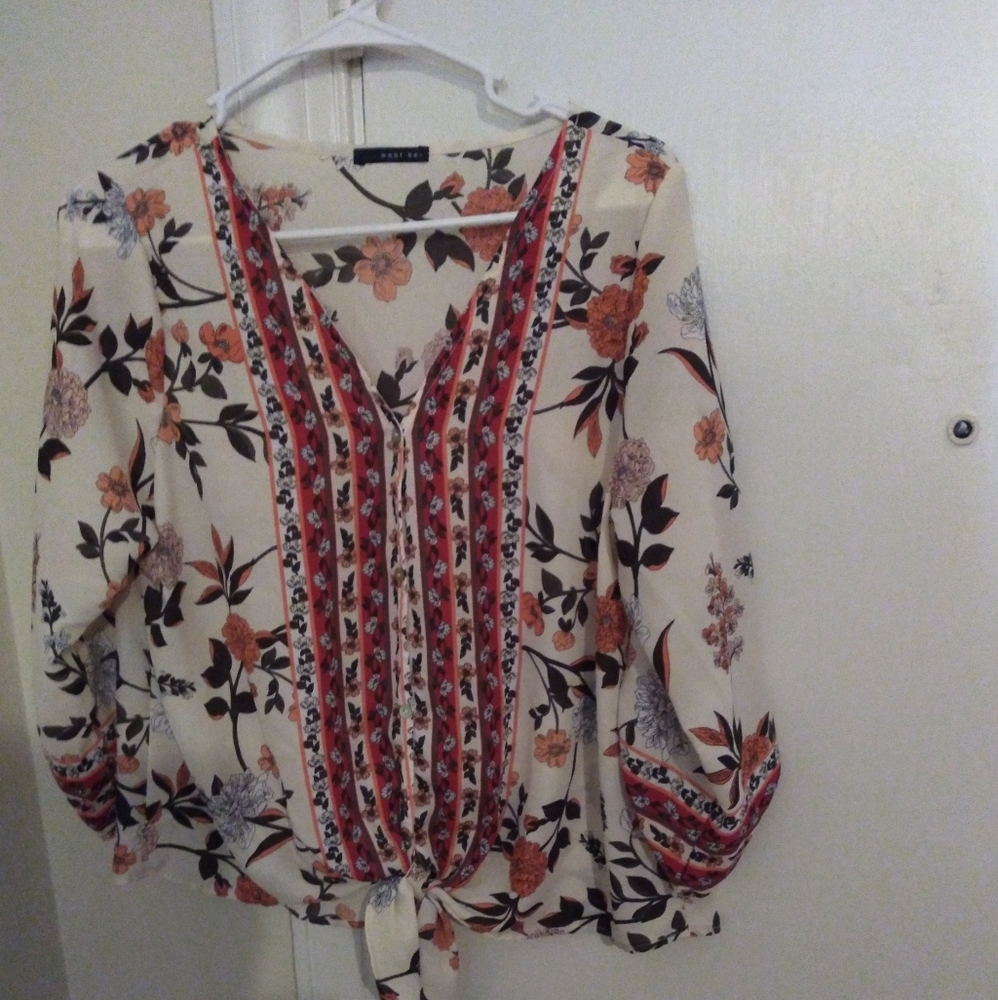 *SOLD* Cream Floral Print Button Front Boho Top